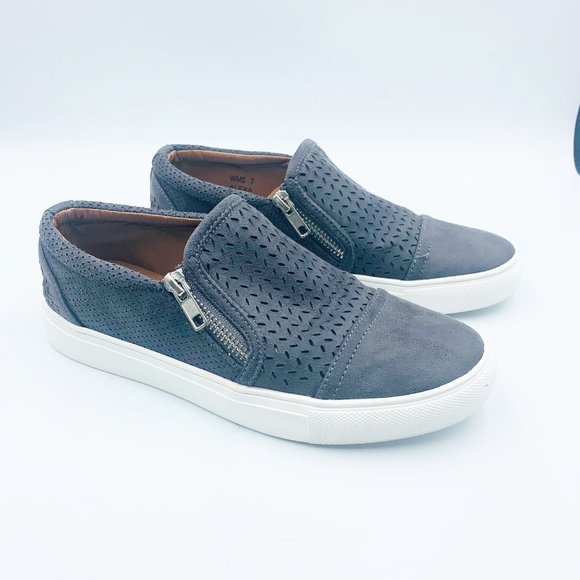 alexa perforated zip sneaker